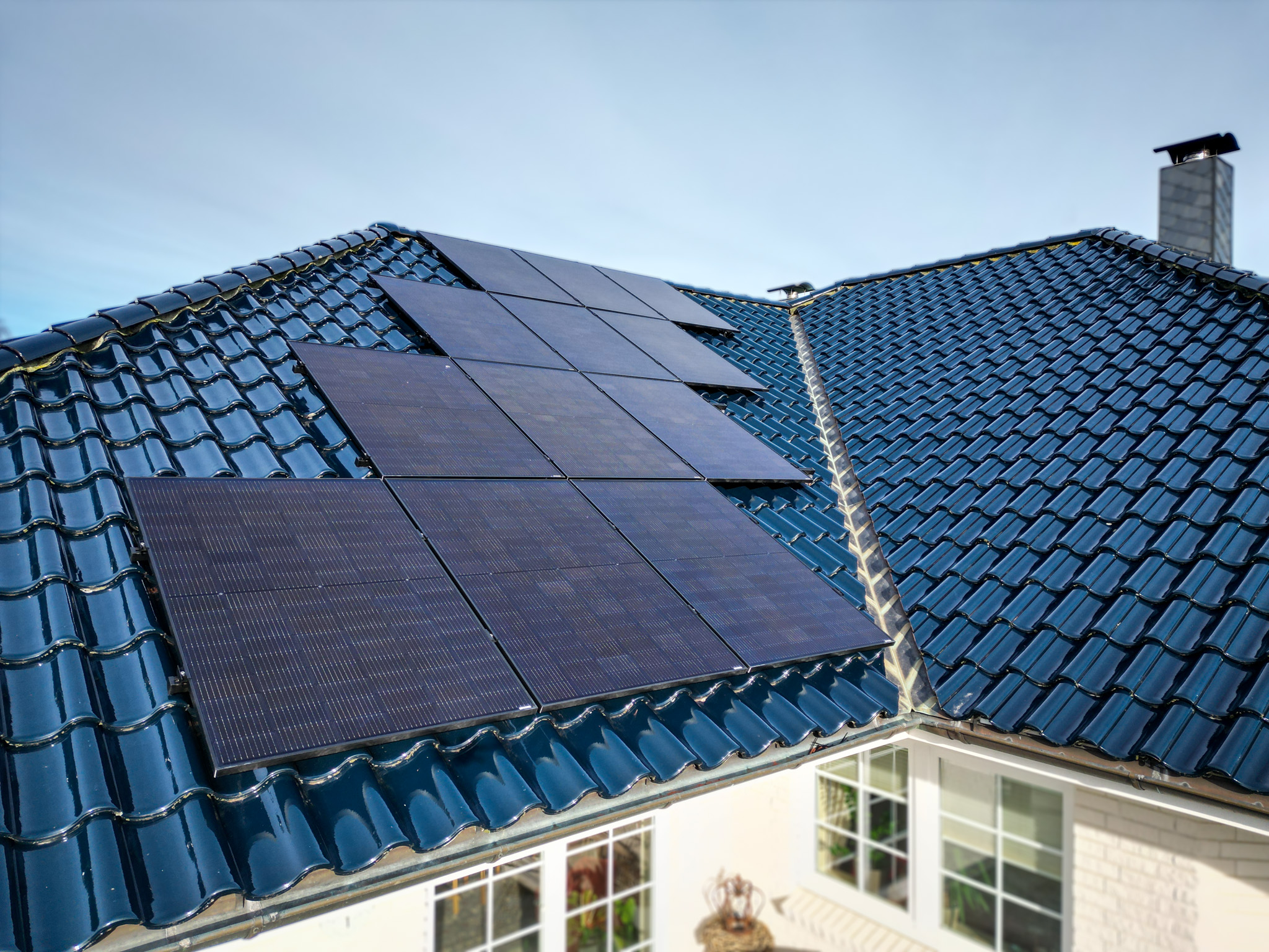 Eine PV-Anlage von Nordic Sunpower auf einer Privatimmobilie.